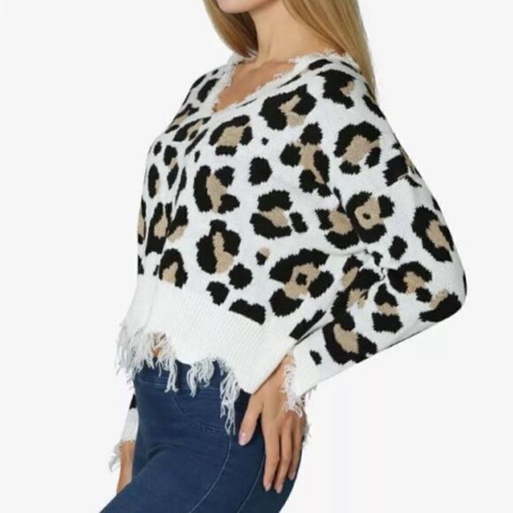 Polly & Esther Destructed Sweater - Picture 4 of 12